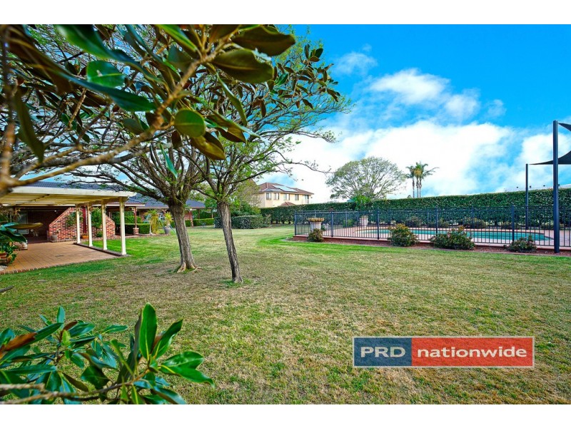 15 Bordeaux Place, Orchard Hills NSW 2748