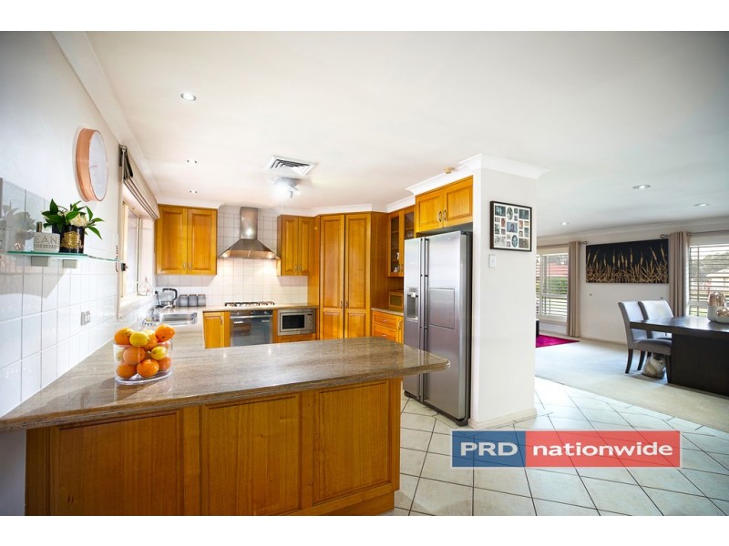 15 Bordeaux Place, Orchard Hills NSW 2748