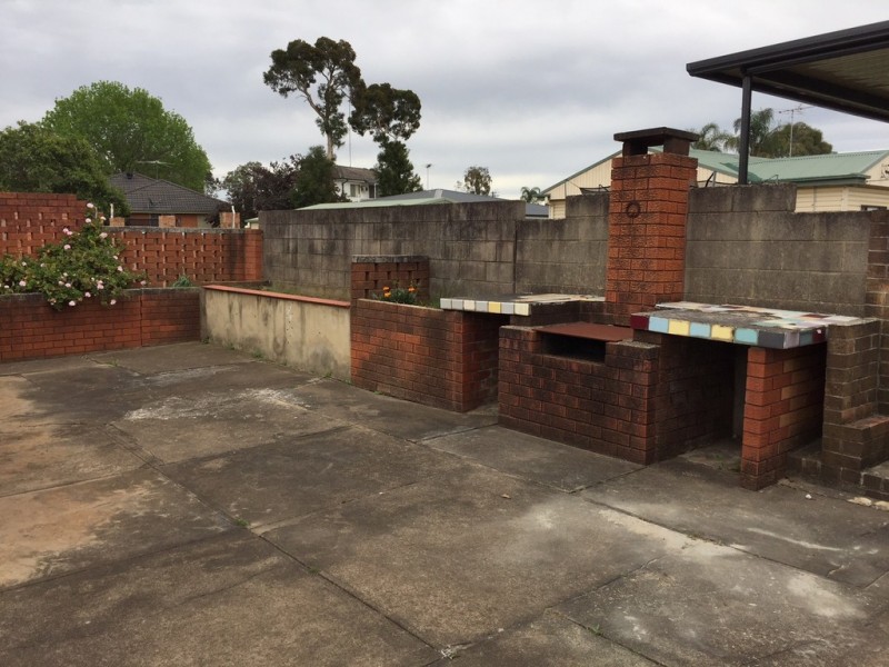 35 Melbourne Street, Oxley Park NSW 2760