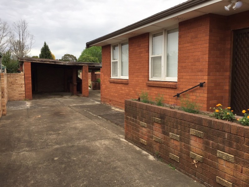 35 Melbourne Street, Oxley Park NSW 2760