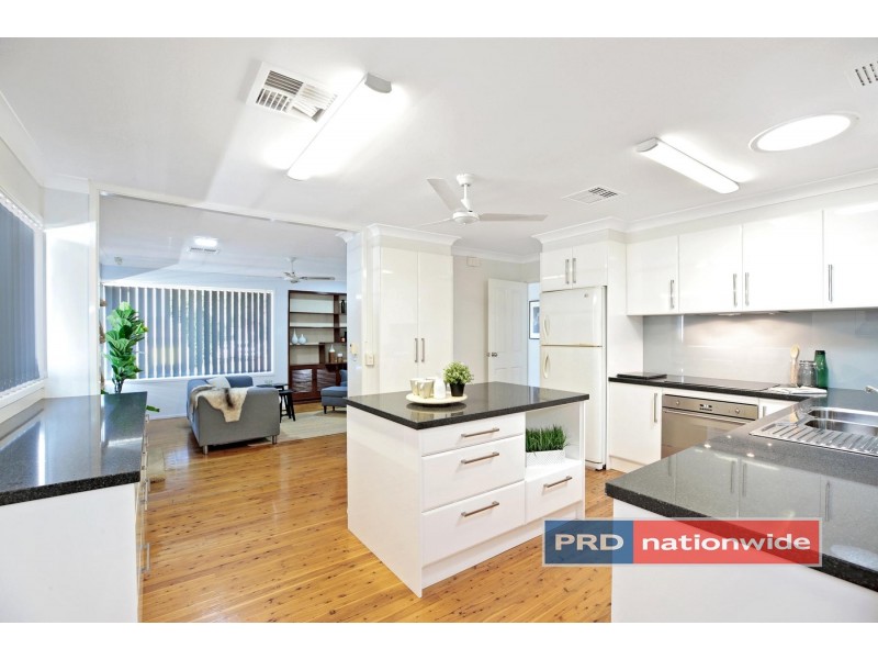 98 Racecourse Road, South Penrith NSW 2750