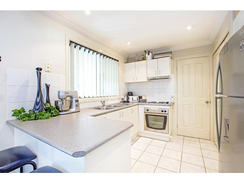 4/63 College, Cambridge Park NSW 2747