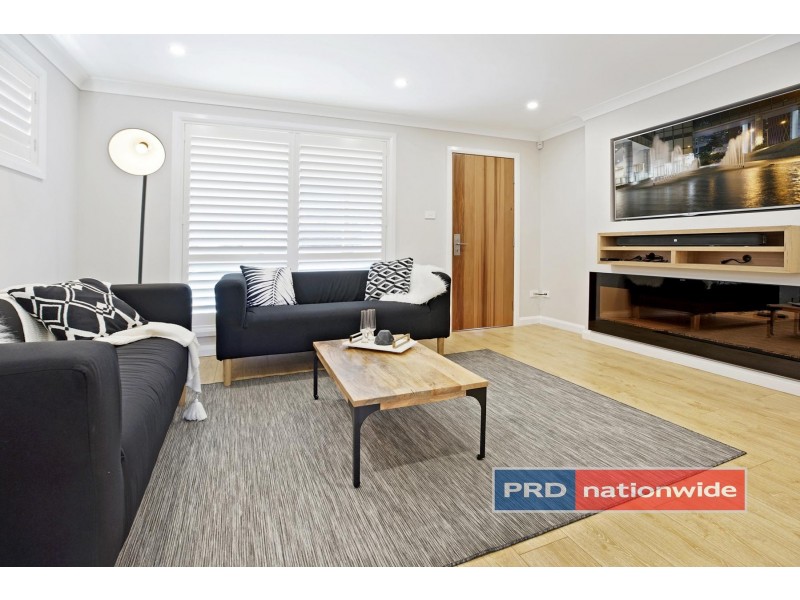 15 Kiparra Crescent, South Penrith NSW 2750