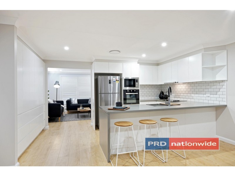 15 Kiparra Crescent, South Penrith NSW 2750