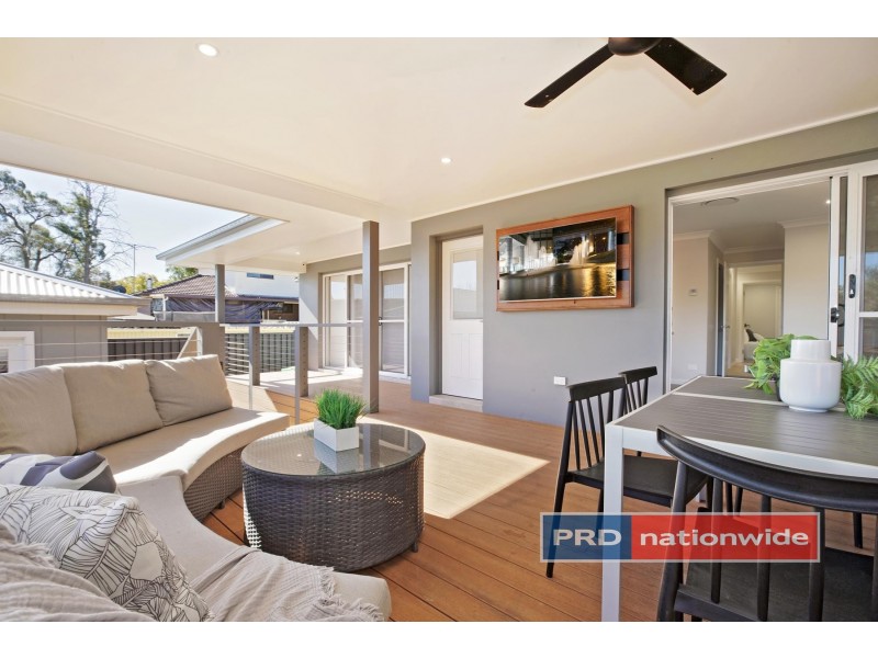 15 Kiparra Crescent, South Penrith NSW 2750