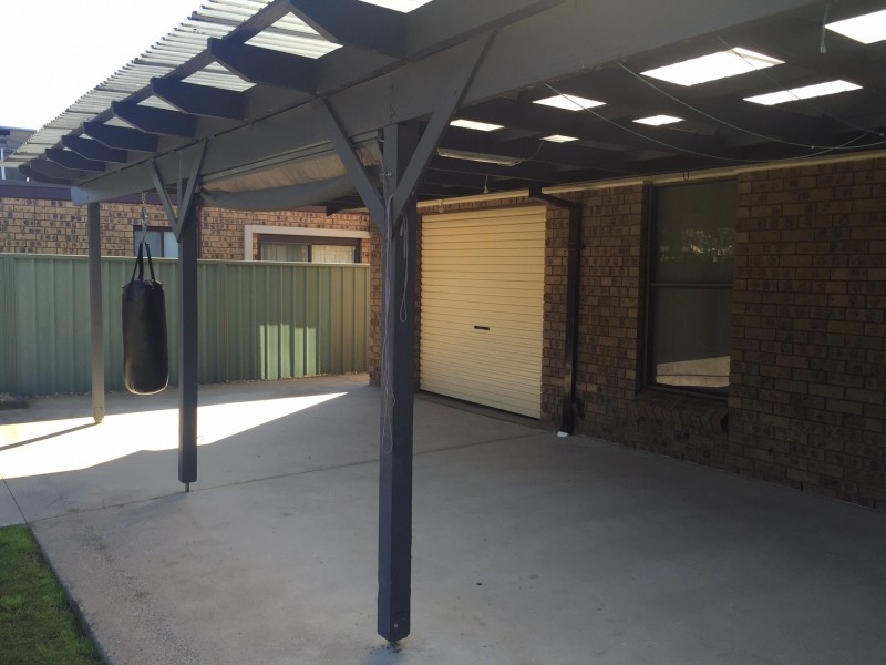 8 Tent Street, Kingswood NSW 2747