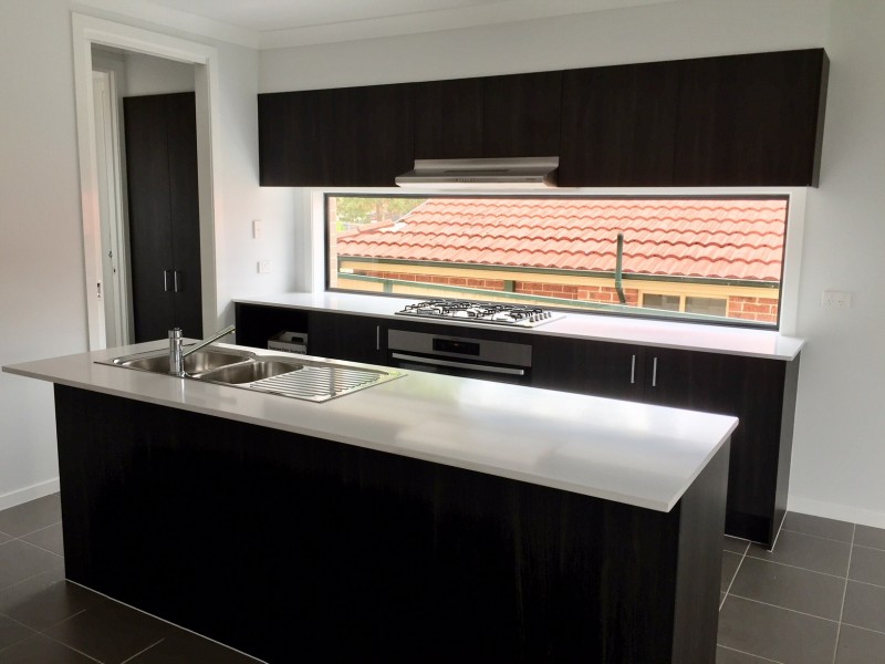 44 The Lakes Drive, Glenmore Park NSW 2745