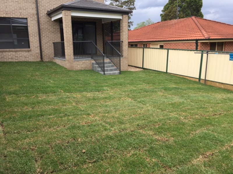 44 The Lakes Drive, Glenmore Park NSW 2745