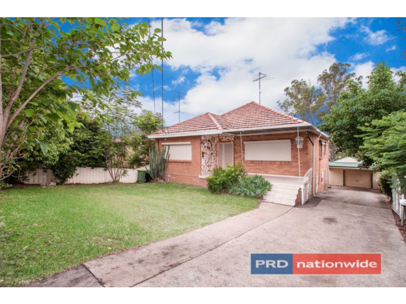 42 Coreen Avenue, Penrith NSW 2750