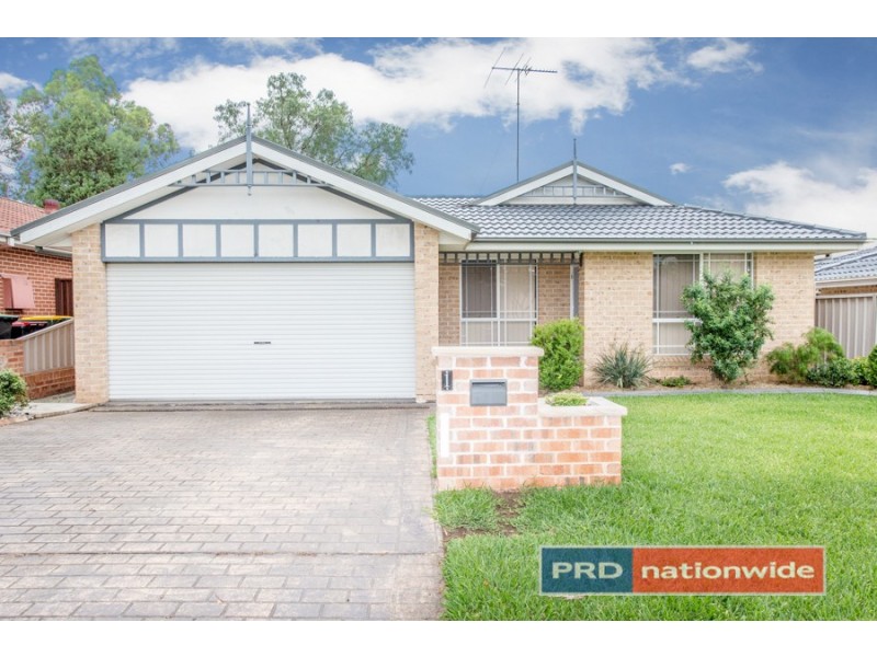 1 Kumbara Close, Glenmore Park NSW 2745