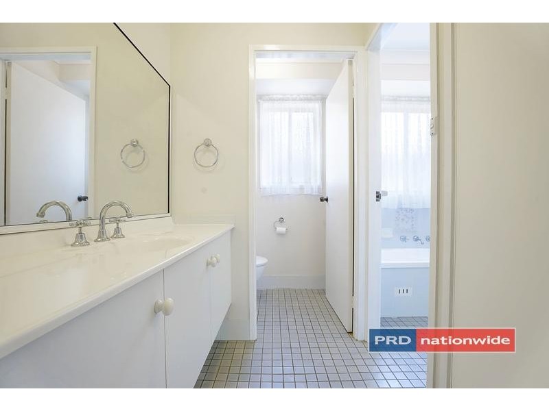 6 Picnic Place, Claremont Meadows NSW 2747