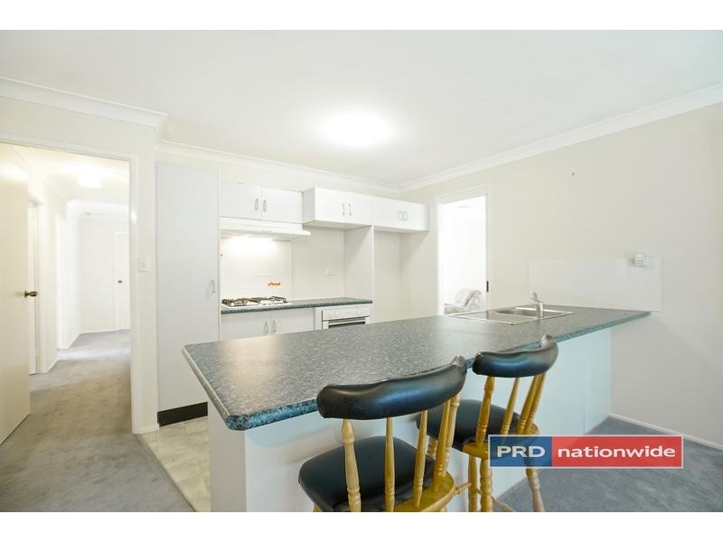 6 Picnic Place, Claremont Meadows NSW 2747