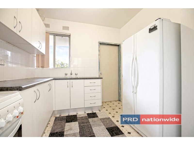 8/25 Haynes Street, Penrith NSW 2750