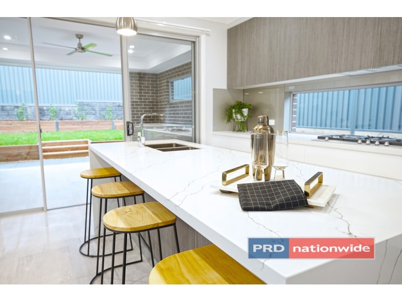 5 Galloway Road, Glenmore Park NSW 2745