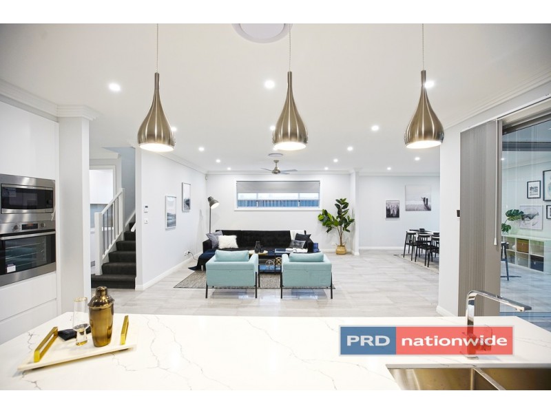 5 Galloway Road, Glenmore Park NSW 2745