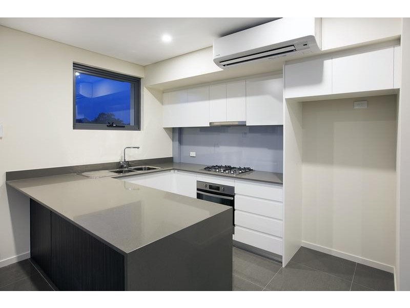 17/8 John Tipping Grove, Penrith NSW 2750