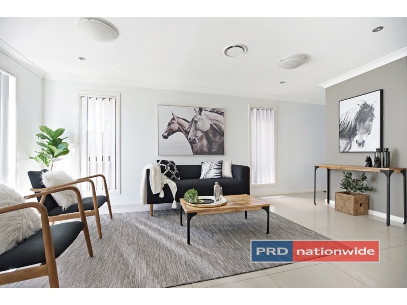 11 Blackwood Street, Claremont Meadows NSW 2747