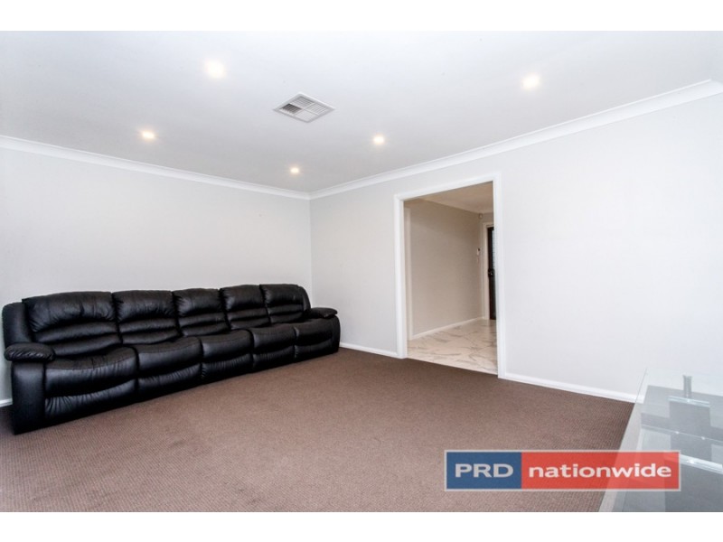 34 Rugby Street,, Cambridge Park NSW 2747