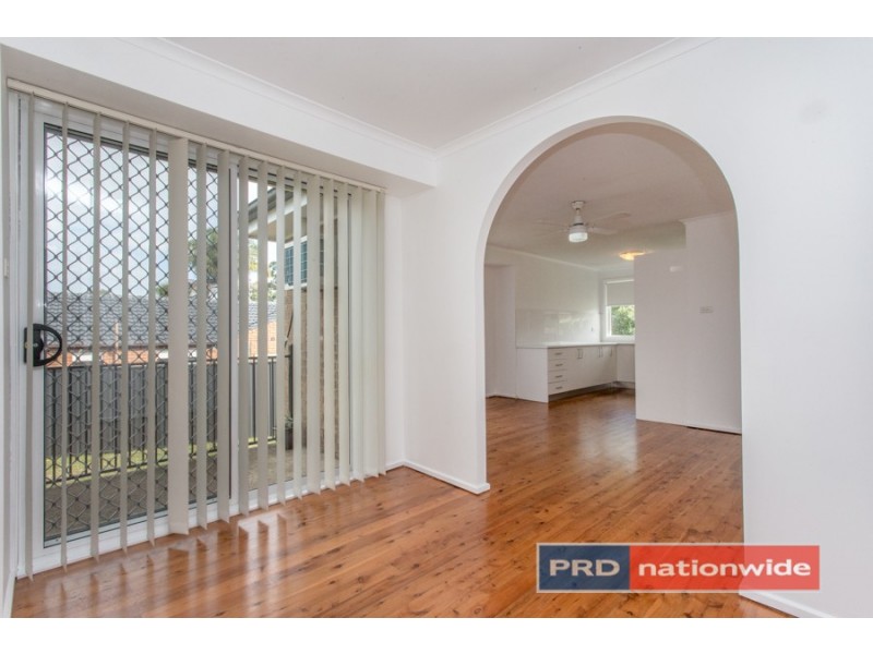 32 Cascade Road, Cranebrook NSW 2749