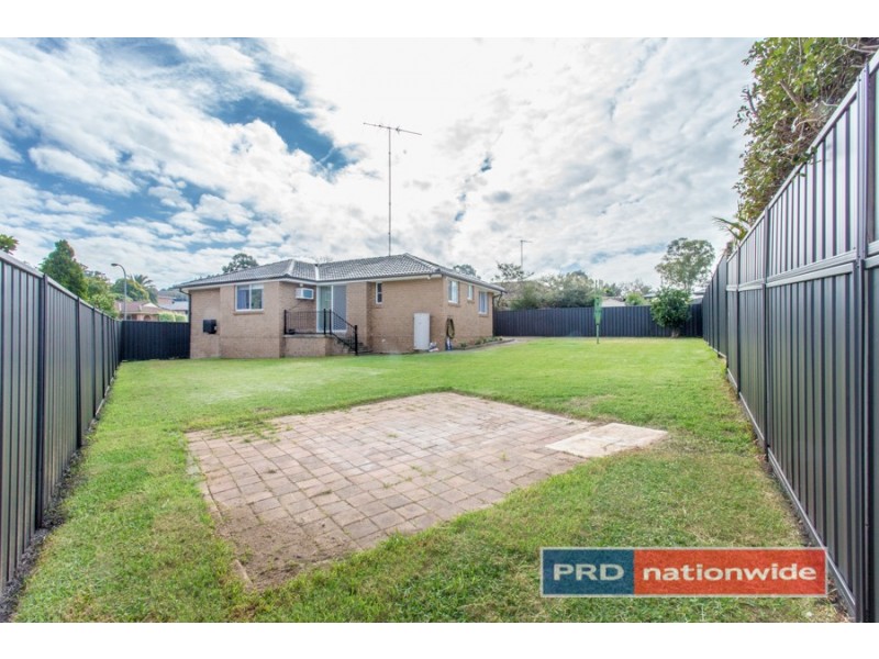 32 Cascade Road, Cranebrook NSW 2749