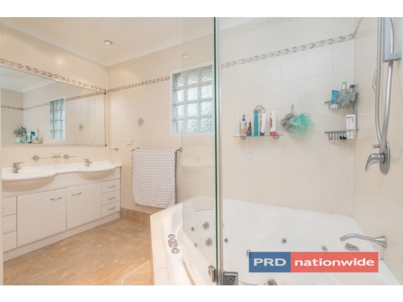 5 Fallowfield Crescent, Werrington Downs NSW 2747