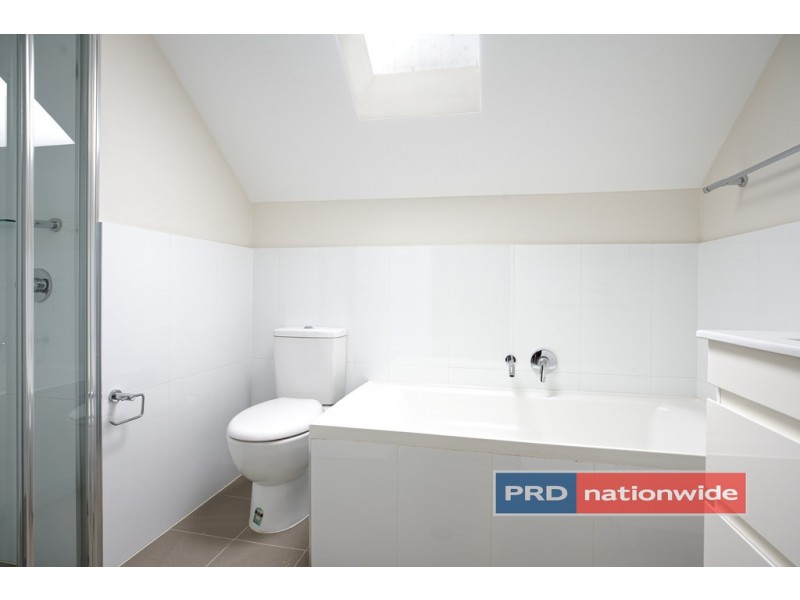 4/130 Parker Street, Kingswood NSW 2747