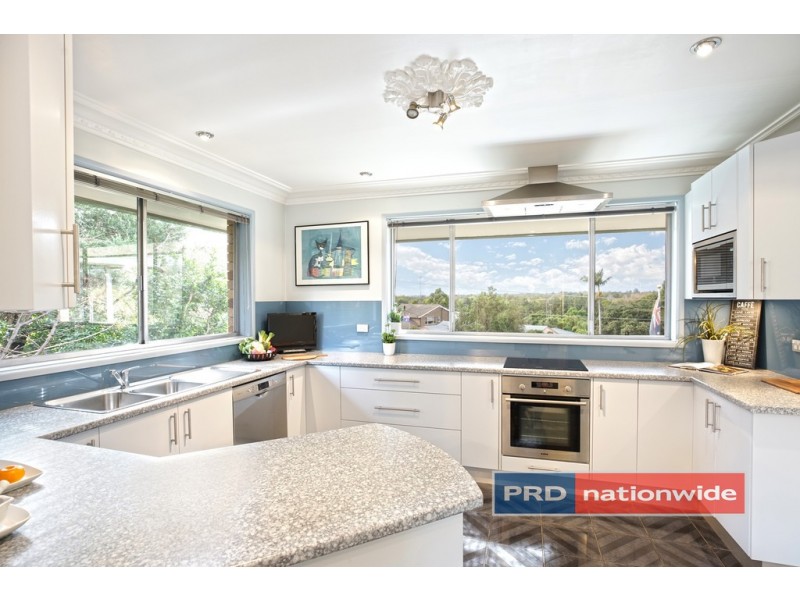 63 Parklands Avenue, Leonay NSW 2750