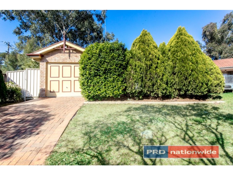 42 Sherwood Circuit, Penrith NSW 2750