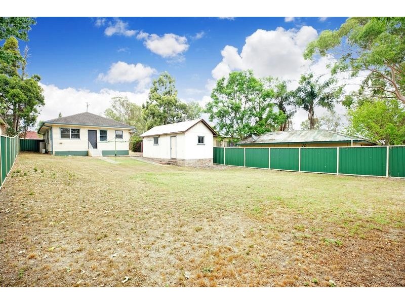 129 Derby Street, Penrith NSW 2750