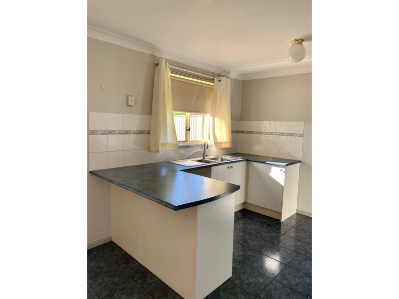 22 Coco Drive, Glenmore Park NSW 2745