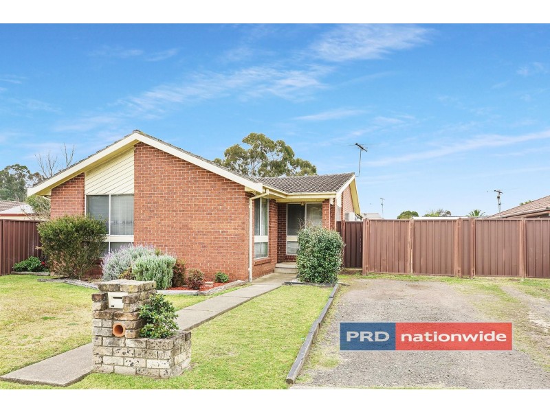 2 Endgate Glen, Werrington Downs NSW 2747