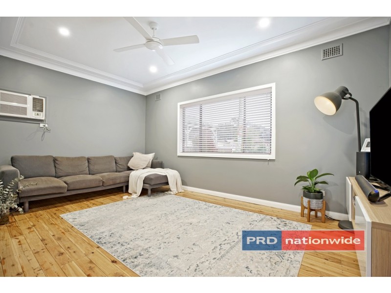 40 Barker Street, Cambridge Park NSW 2747