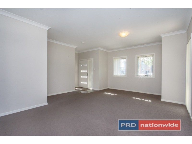 16 Sydney Smith Drive, Penrith NSW 2750