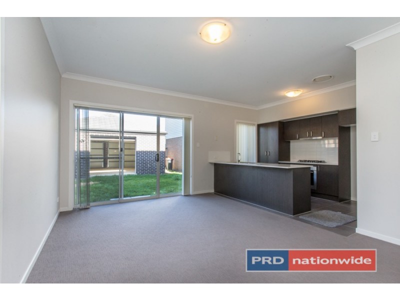 16 Sydney Smith Drive, Penrith NSW 2750