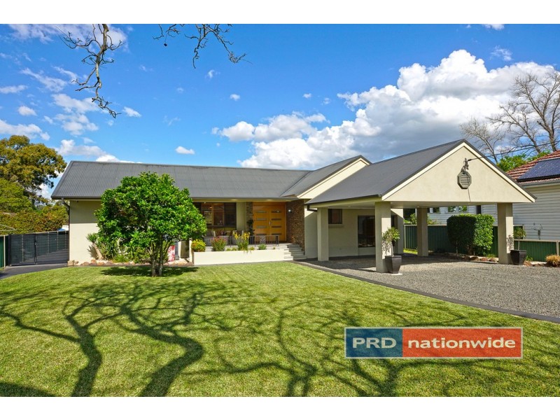 14 Ladbury Avenue, Penrith NSW 2750