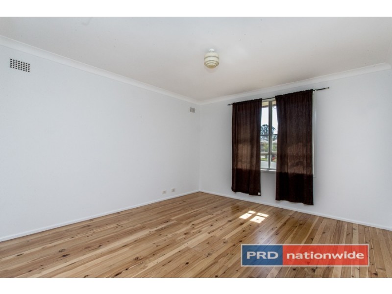 82 Barry Street, Cambridge Park NSW 2747