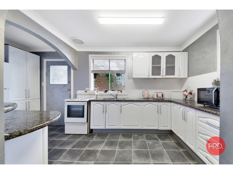 15 Norfolk Road, Cambridge Park NSW 2747