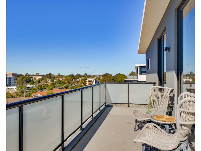 55/144 High Street, Penrith NSW 2750