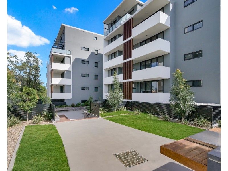 55/144 High Street, Penrith NSW 2750