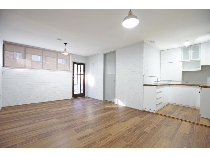 7/27 First Street, Kingswood NSW 2747