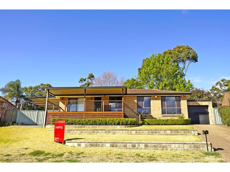 6 Moth Close, Cranebrook NSW 2749