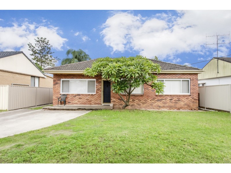 90 Penrose Cres, South Penrith NSW 2750