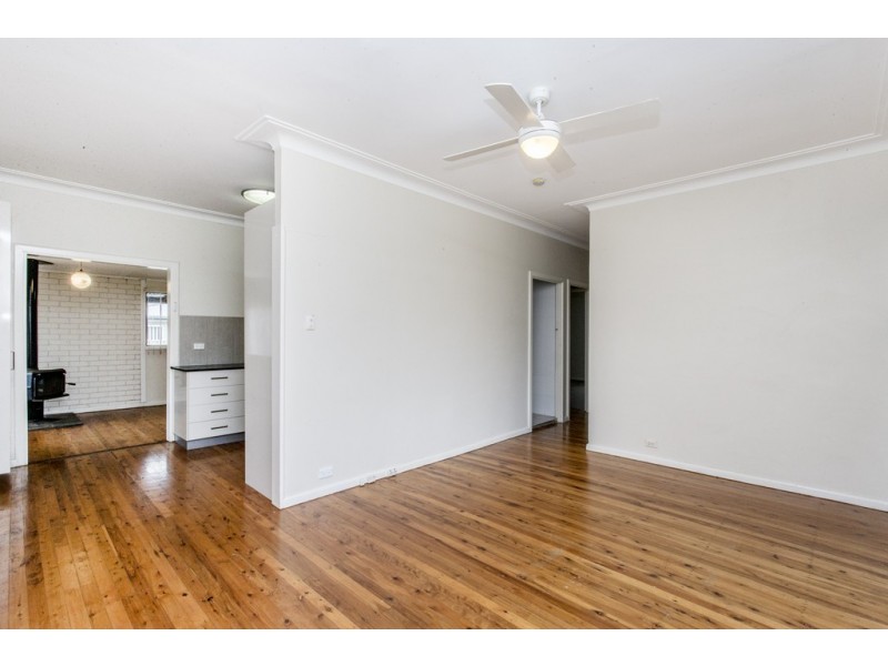 90 Penrose Cres, South Penrith NSW 2750