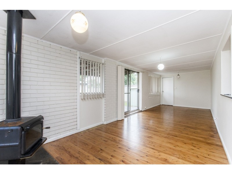 90 Penrose Cres, South Penrith NSW 2750