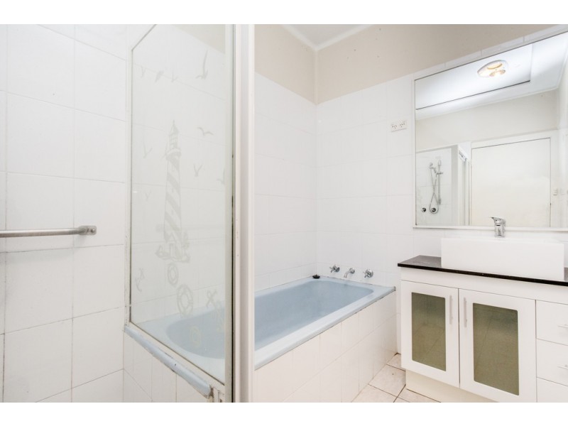 90 Penrose Cres, South Penrith NSW 2750