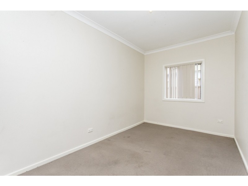 90 Penrose Cres, South Penrith NSW 2750