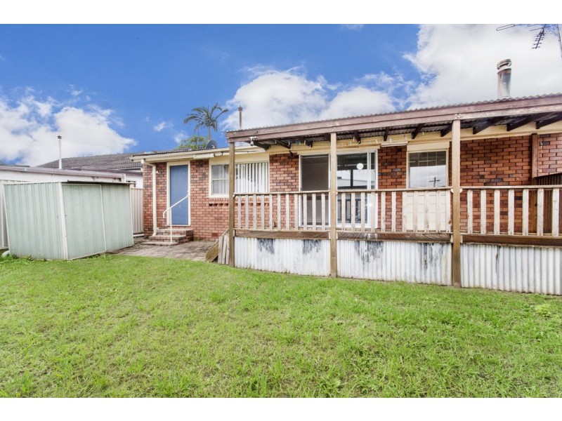 90 Penrose Cres, South Penrith NSW 2750