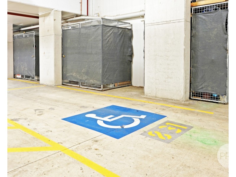 831/1-39 Lord Sheffield Cct, Penrith NSW 2750