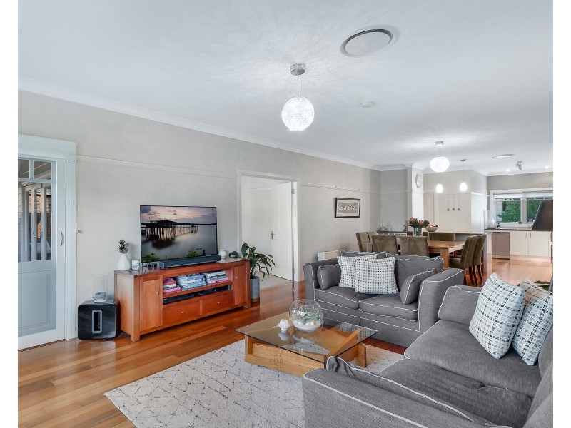 156 Burns Road, Springwood NSW 2777