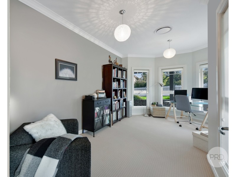 156 Burns Road, Springwood NSW 2777